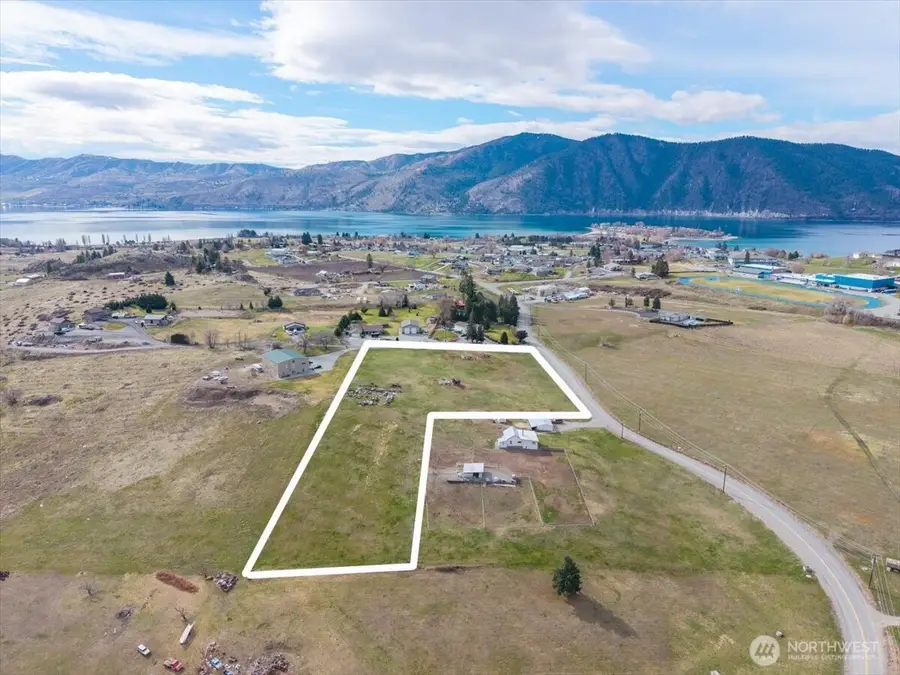 1594 Green Avenue, Manson, WA 98831 - #2