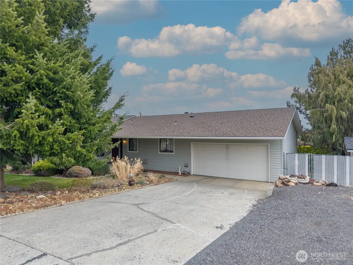 914 Roosevelt Boulevard, Ephrata, WA 98823 - #1