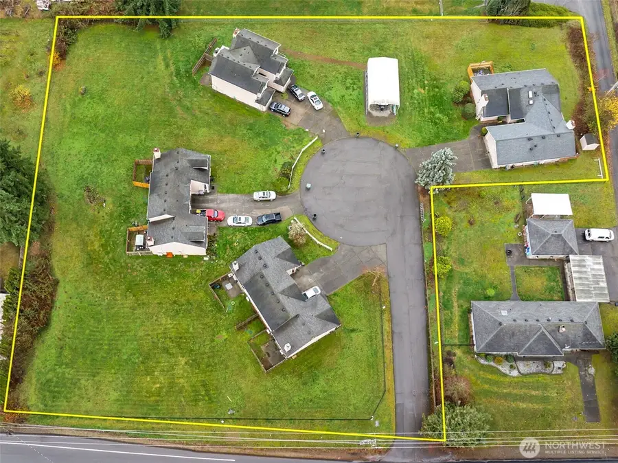 9615 52nd Avenue Ct E #5 & 6, Puyallup, WA 98373 - #2