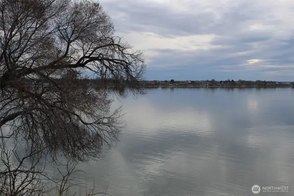 2835 Westshore Drive Ne, Moses Lake, WA 98837