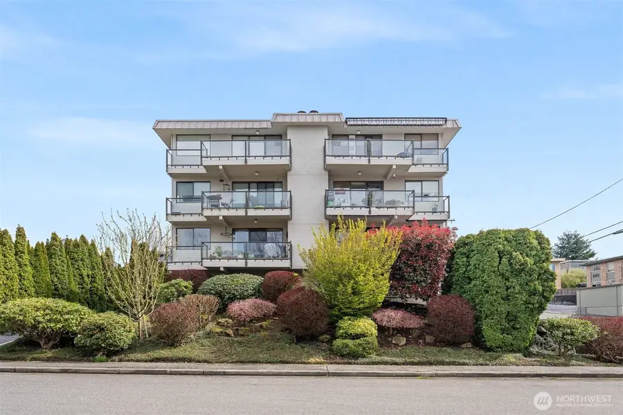 217 Alder Street #101, Edmonds, WA 98020 - #2