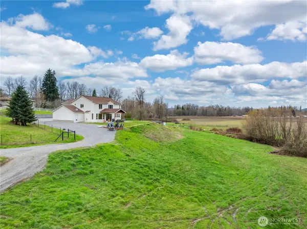 10605 164th Avenue Ct E, Bonney Lake, WA 98391