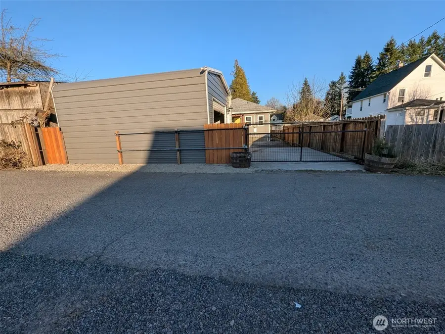 234 S Ferry Avenue, Monroe, WA 98272 - #3