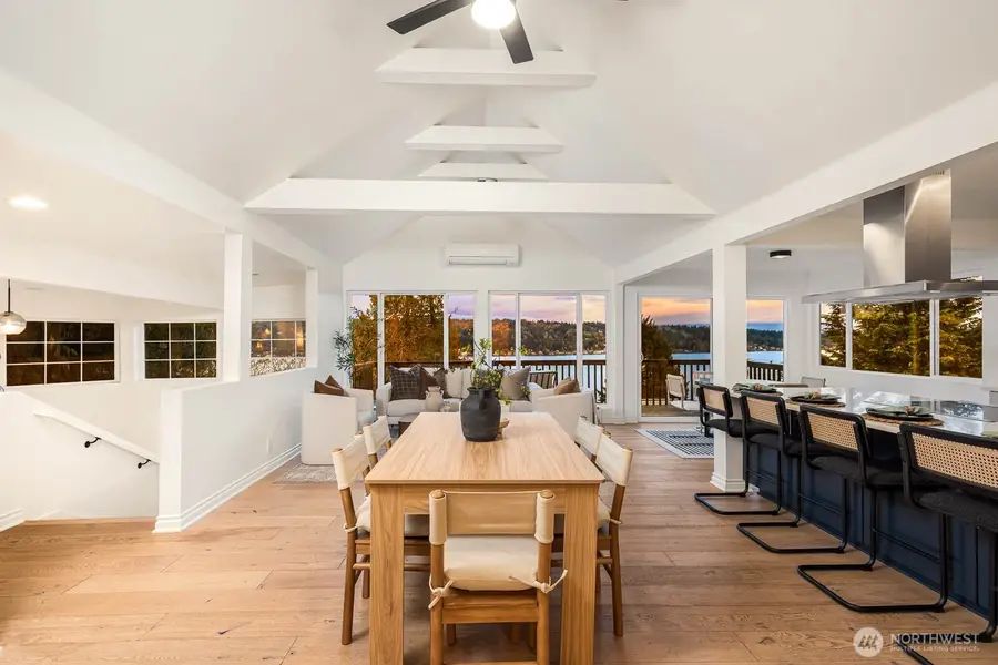 11753 Lakeside Avenue Ne, Seattle, WA 98125 - #3