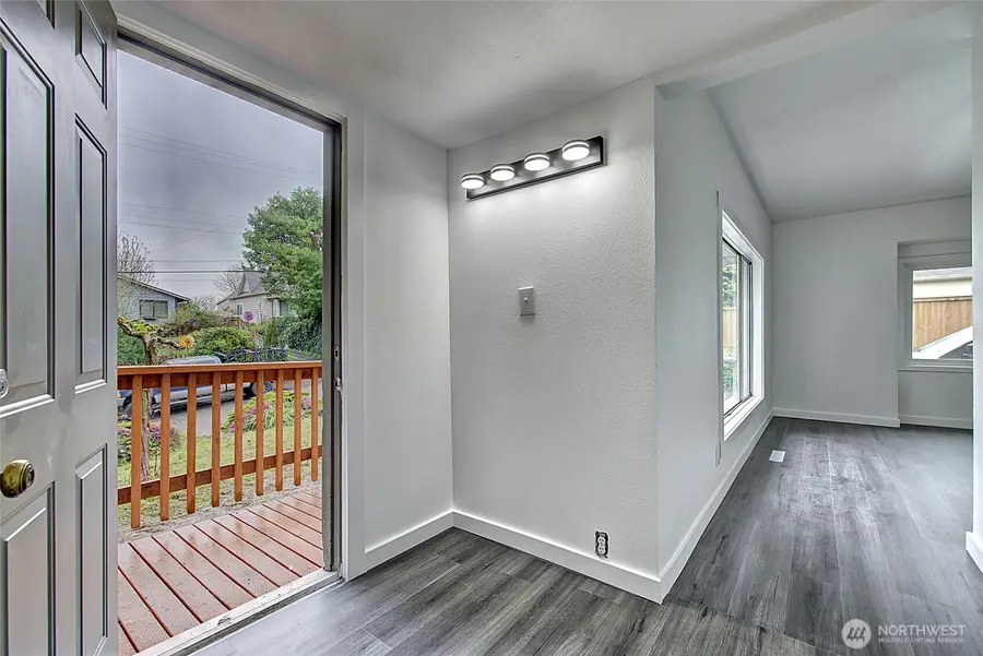 13715 45th Avenue S, Tukwila, WA 98168 - #3