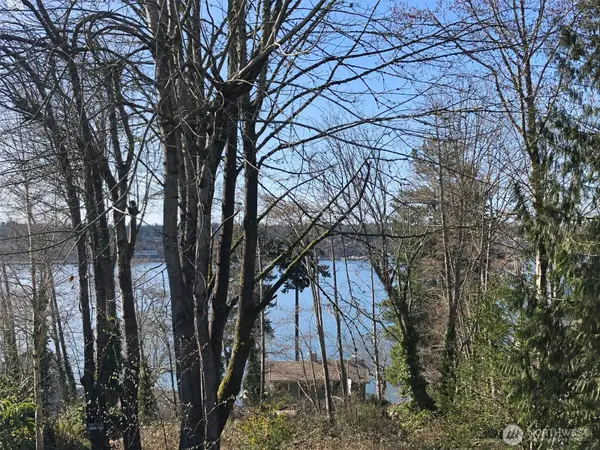 1919 Berry Street Ne, Olympia, WA 98506