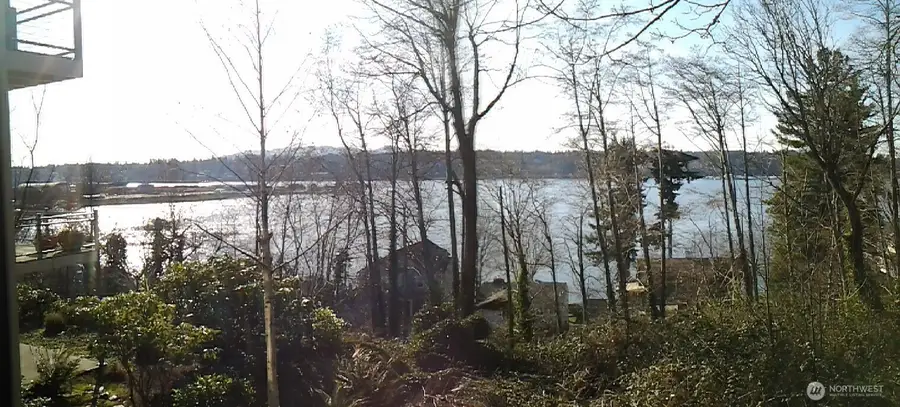 1919 Berry Street Ne, Olympia, WA 98506 - #2