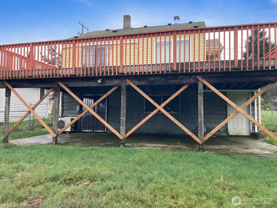 10231 Beacon Avenue S, Tukwila, WA 98178 - #2