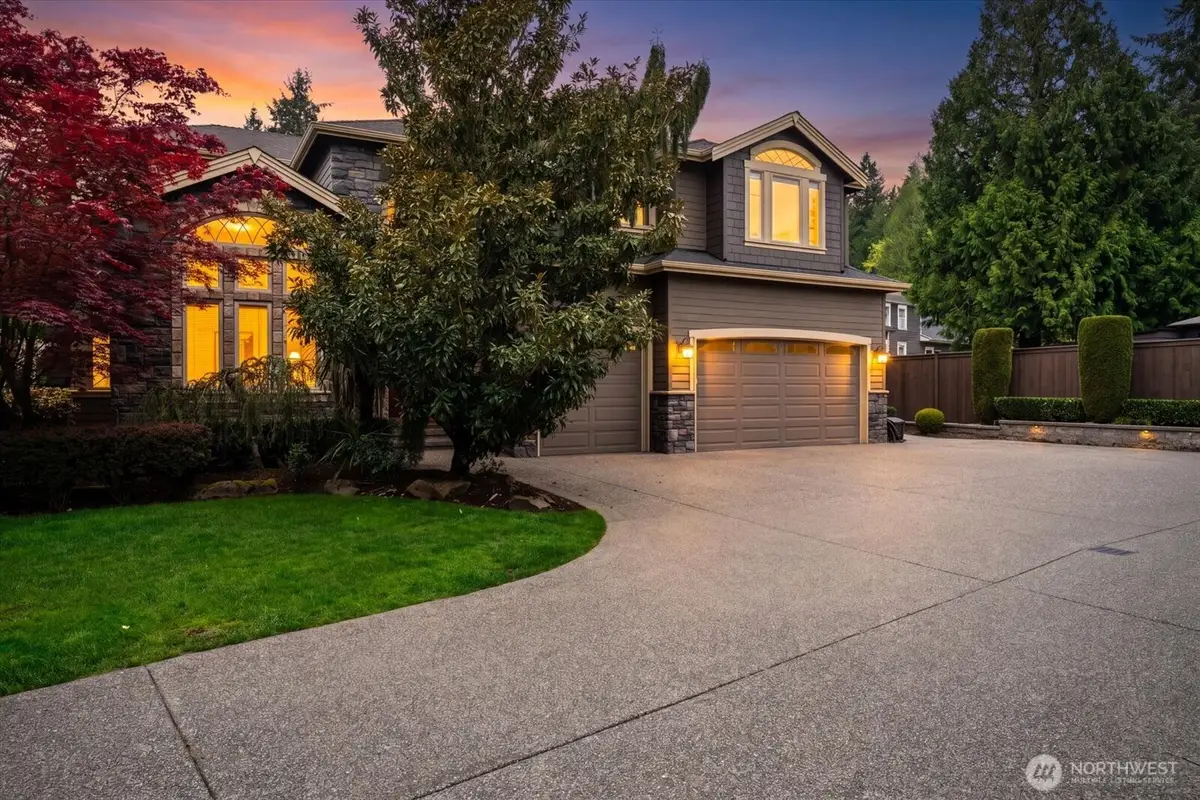 19415 100th Avenue Ne, Bothell, WA 98011 - #1