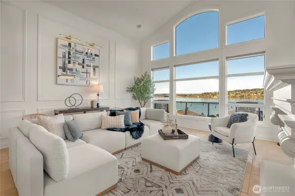 15517 Lake Shore Boulevard Ne, Lake Forest Park, WA 98155