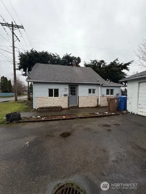 4924 S Fife Street, Tacoma, WA 98409