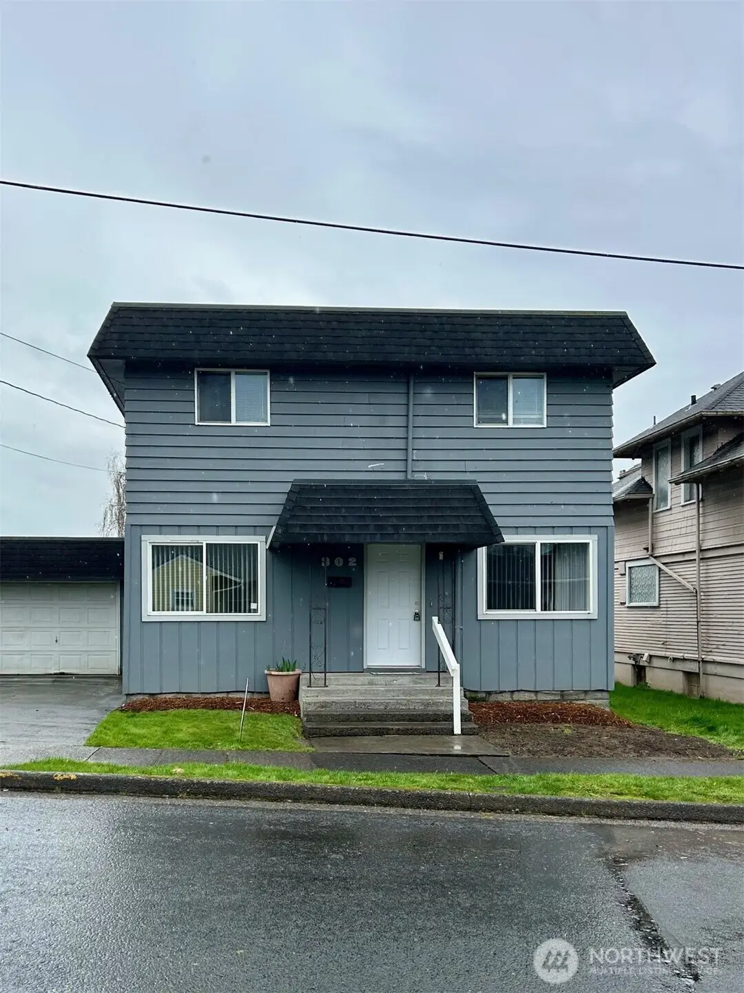 302 Crawford, Kelso, WA 98626 - #1