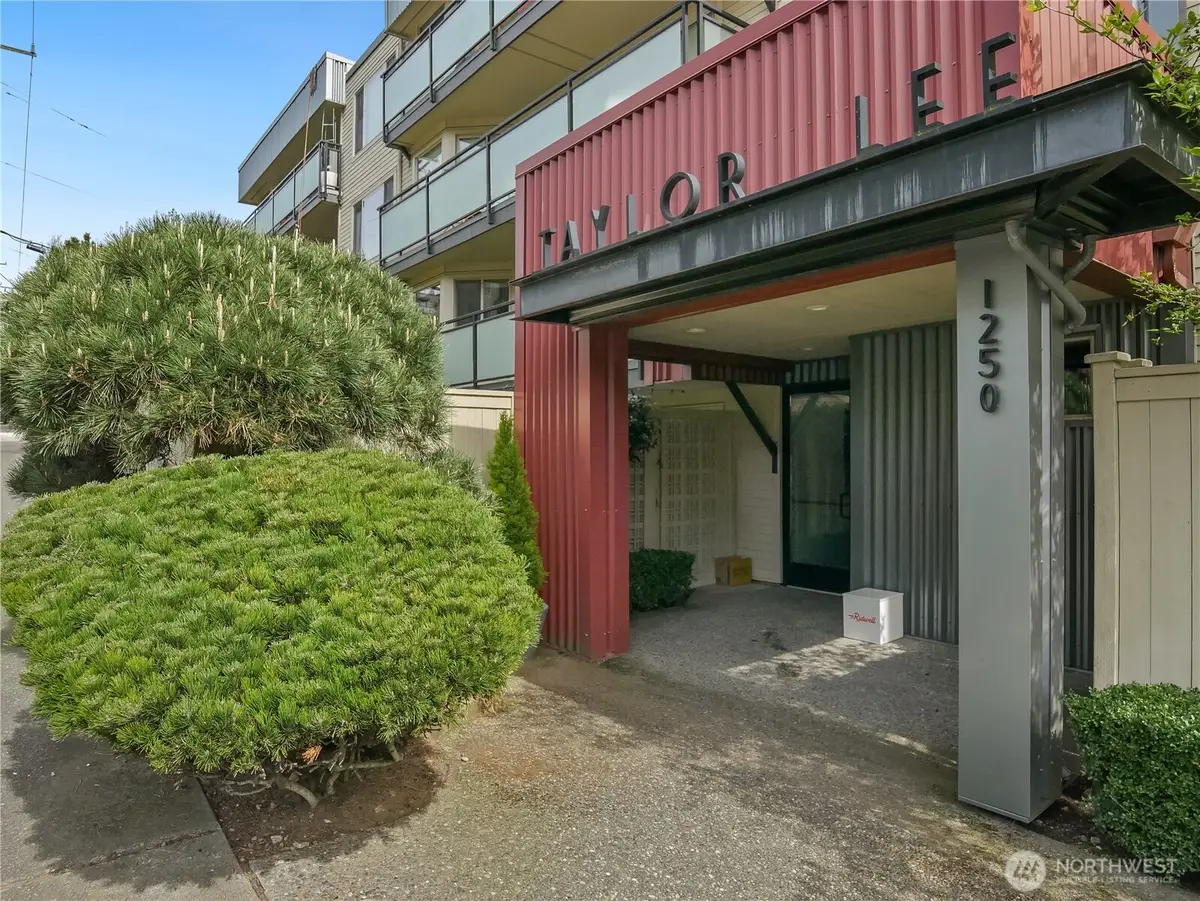1250 Taylor Avenue N #105, Seattle, WA 98109 - #1