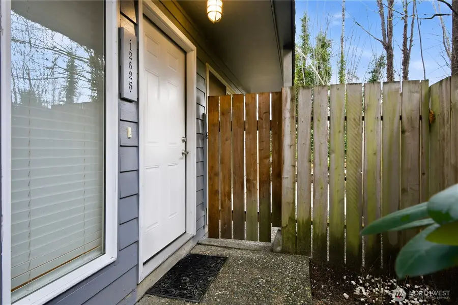 12625 SE 42nd Street, Bellevue, WA 98006 - #3