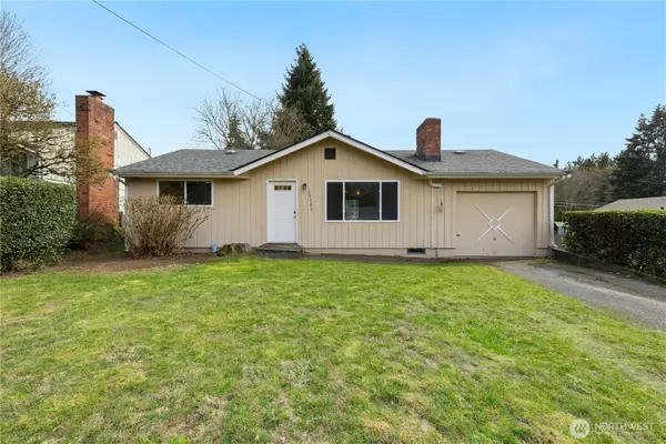20322 22nd Avenue Ne, Shoreline, WA 98155