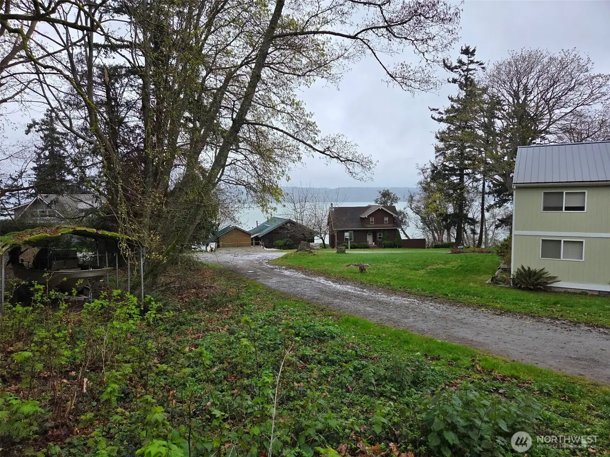 61 Cascade Drive #M-61, Hat Island, WA 98206 - #1