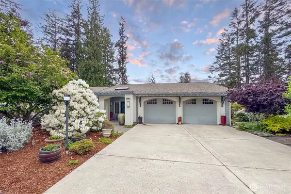 102 Sunset Place, Sequim, WA 98382