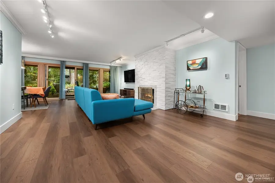 1524 NE 140th Street #D2, Seattle, WA 98125 - #2