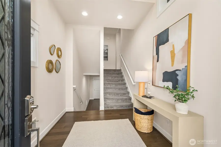 404 6th Lane Ne, Issaquah, WA 98029 - #2