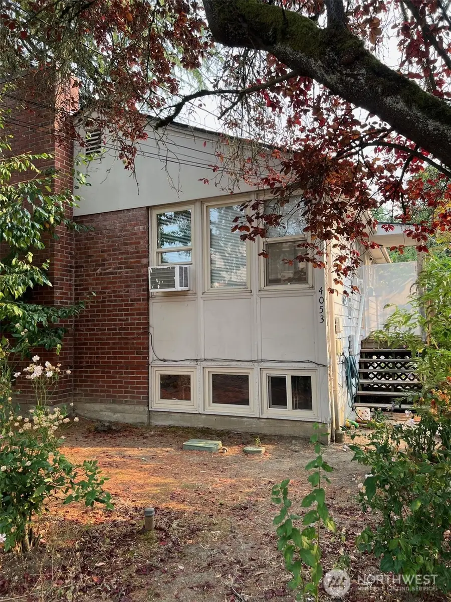 4053 NE 55th Street, Seattle, WA 98105 - #2