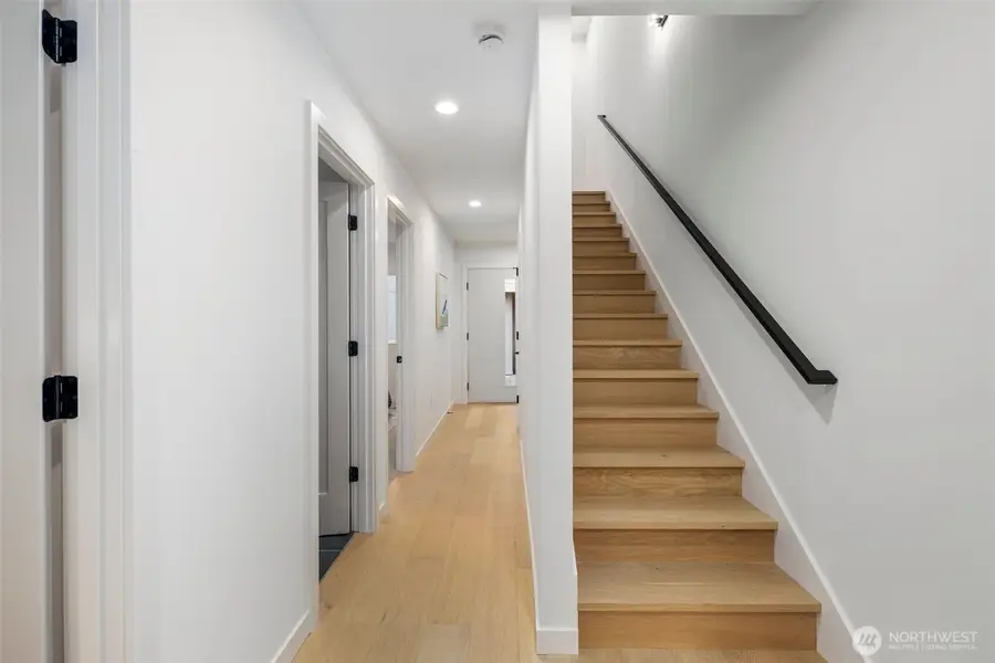 4123 Chilberg Avenue Sw, Seattle, WA 98116 - #3