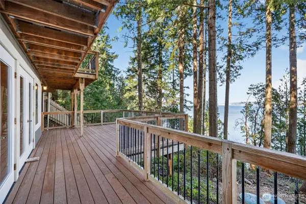 510 Johnson Road, Quilcene, WA 98376