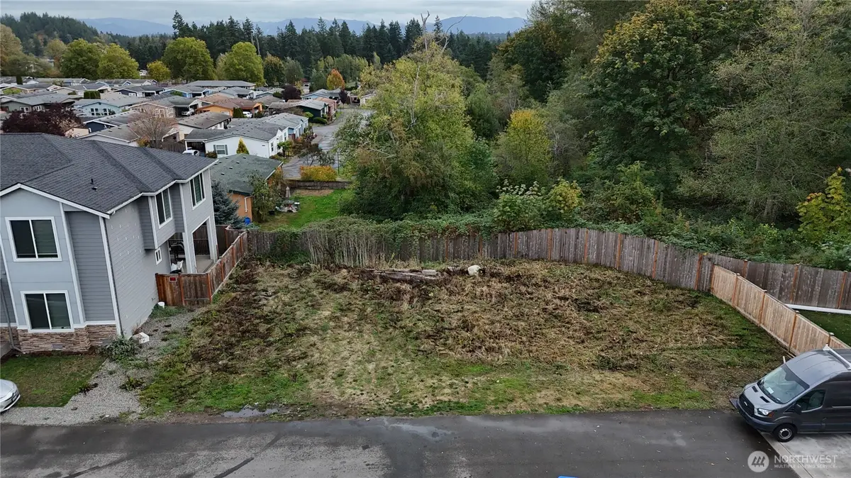 27526 148th Avenue Se, Kent, WA 98042 - #1