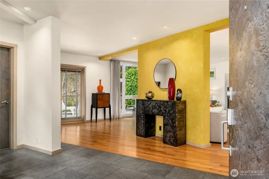 11223 109th Avenue Ne, Kirkland, WA 98033 - #3