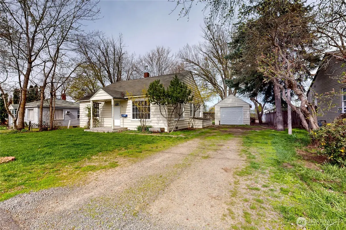 522 SW First, College Place, WA 99324 - #1