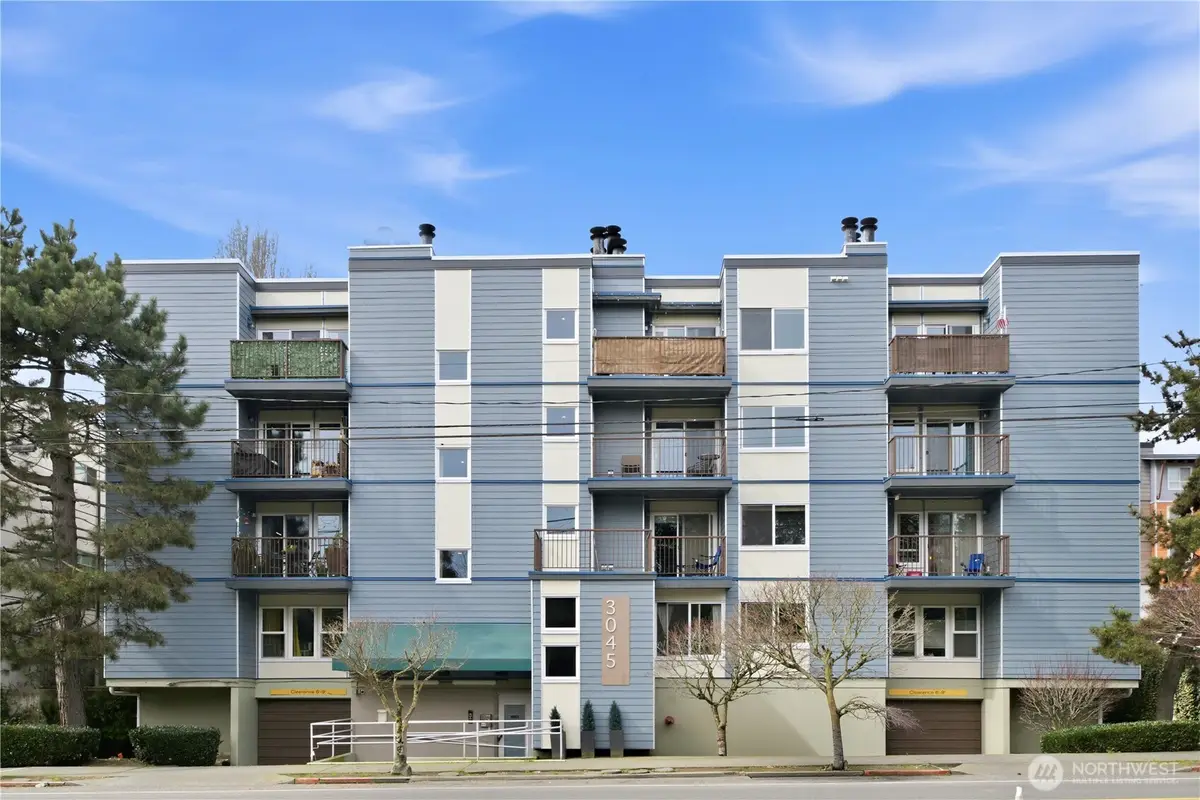 3045 20th Avenue W #403, Seattle, WA 98199 - #1
