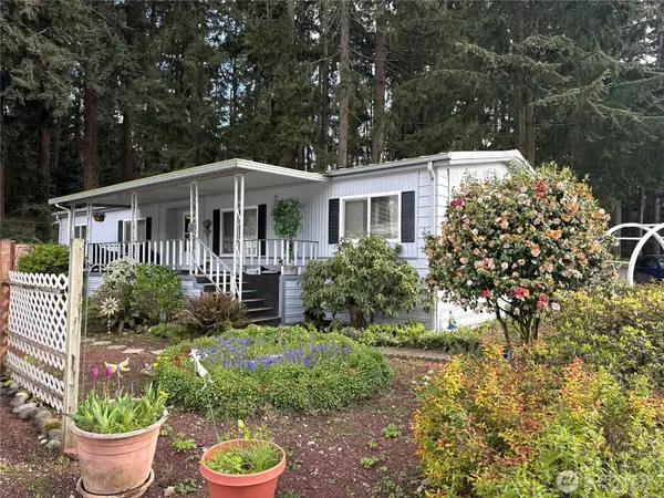 12727 112th Avenue E #13, Puyallup, WA 98374