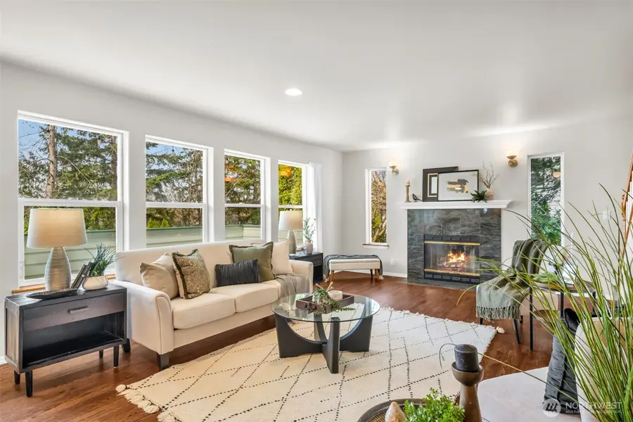 10518 157th Avenue Ne, Redmond, WA 98052 - #2