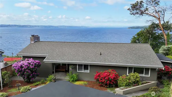 21553 1st Court S, Normandy Park, WA 98198