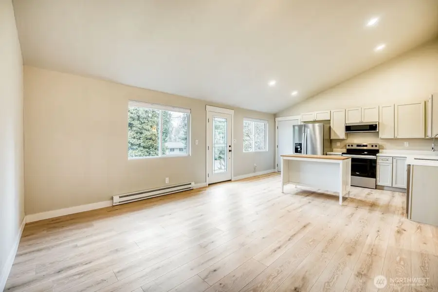 20420 147th Avenue Se, Kent, WA 98042 - #3