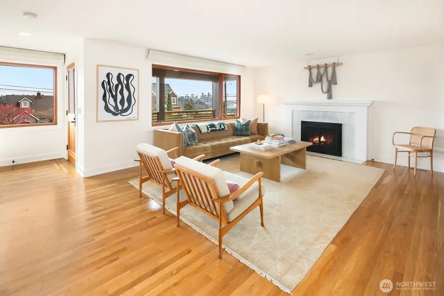 2507 27th Avenue W, Seattle, WA 98199 - #3