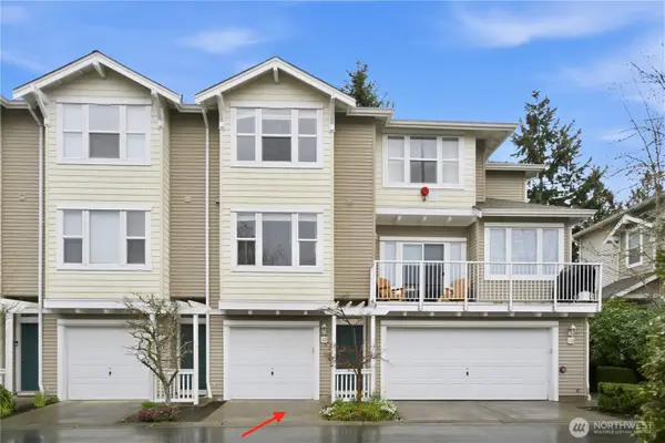 2680 139th Avenue Se #102, Bellevue, WA 98005