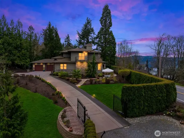 1018 E Lake Sammamish Parkway Se, Sammamish, WA 98075