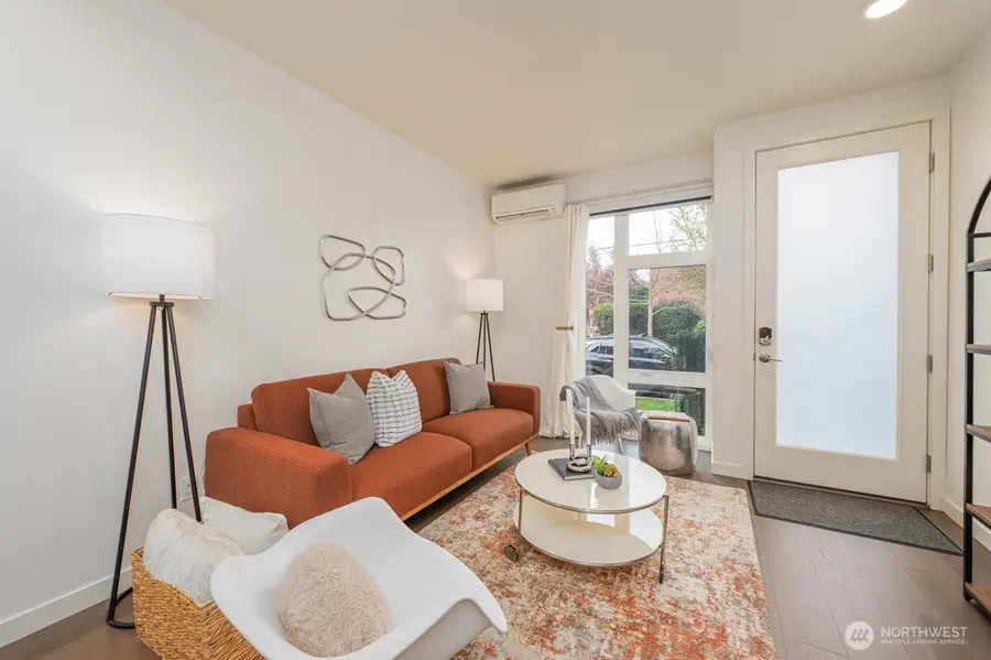 4354 6th Avenue Nw, Seattle, WA 98107 - #3