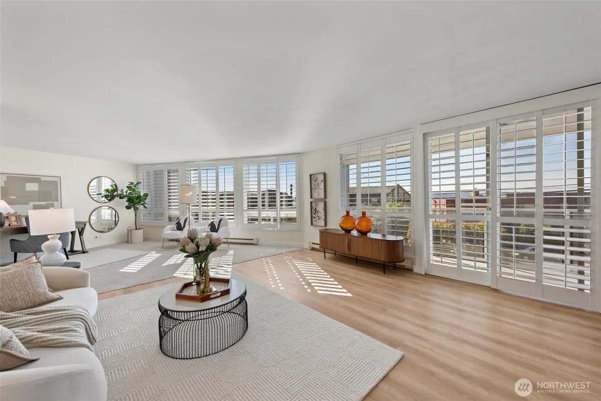 500 W Olympic Place #203, Seattle, WA 98119 - #1