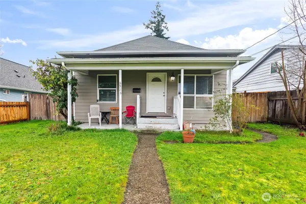 6828 Yakima Avenue, Tacoma, WA 98408