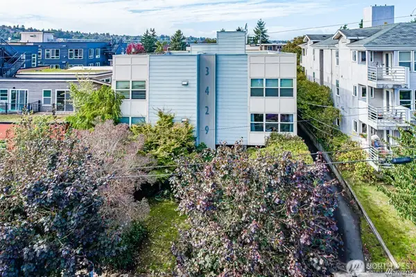 3429 Burke Avenue N # 23, Seattle, WA 98103