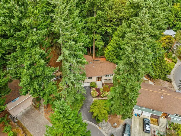 10554 NE 150th Court, Bothell, WA 98011