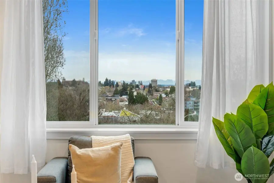 908 N 46th Street #F, Seattle, WA 98103 - #2