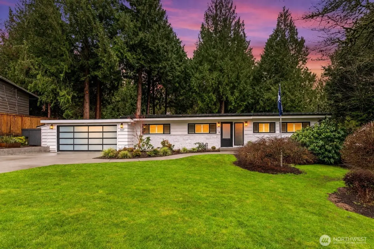 3227 103rd Place Ne, Bellevue, WA 98004 - #1