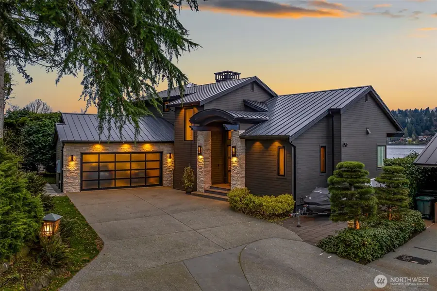 5629 Pleasure Point Lane Se, Bellevue, WA 98006 - #2