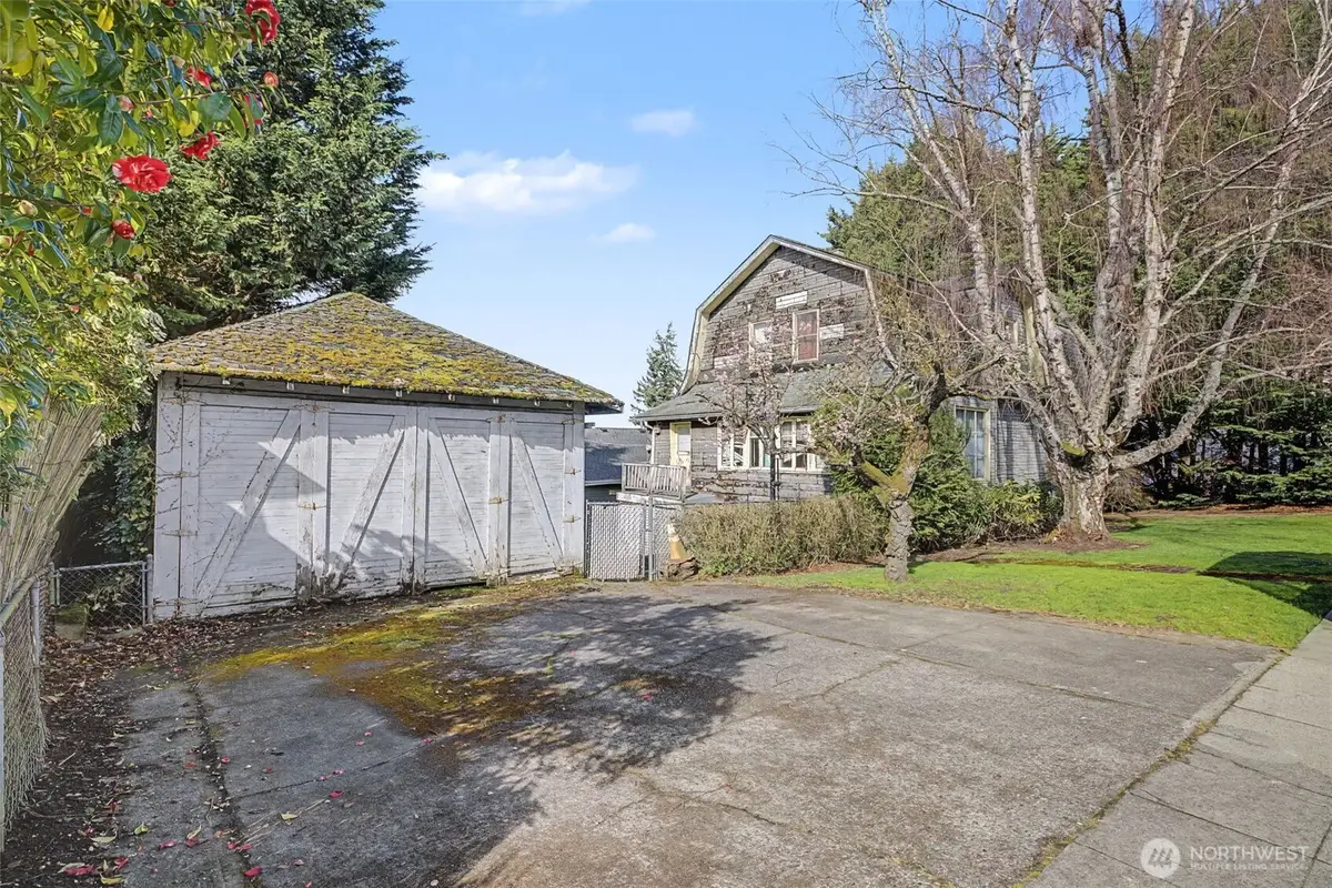 1857 N 54th Street, Seattle, WA 98103 - #1