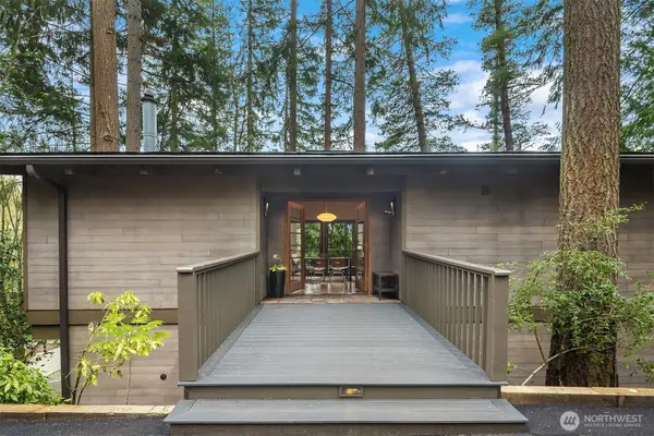 635 NW 178th Place, Shoreline, WA 98177