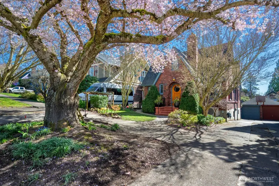 1315 NE 70th Street, Seattle, WA 98115 - #2