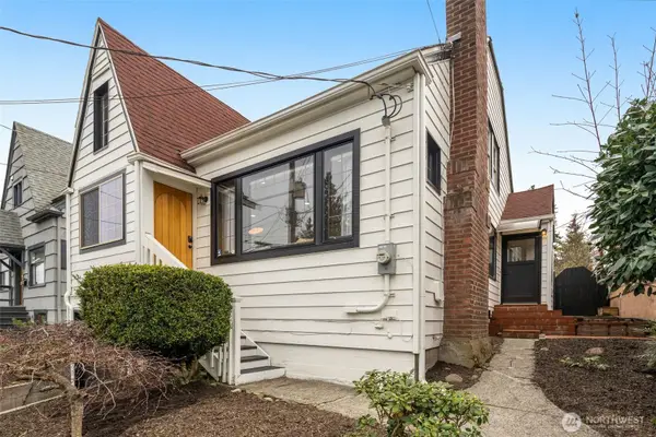 5009 S Alaska Street, Seattle, WA 98118