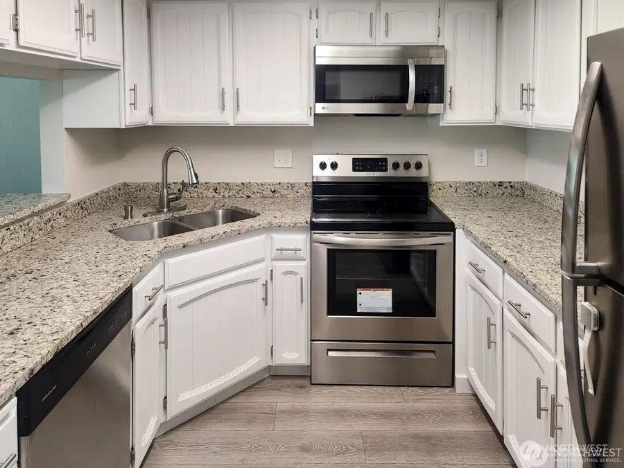 2611 NE 4th #234, Renton, WA 98056 - #2